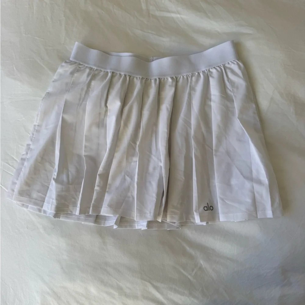 Pleated Alo Skirt